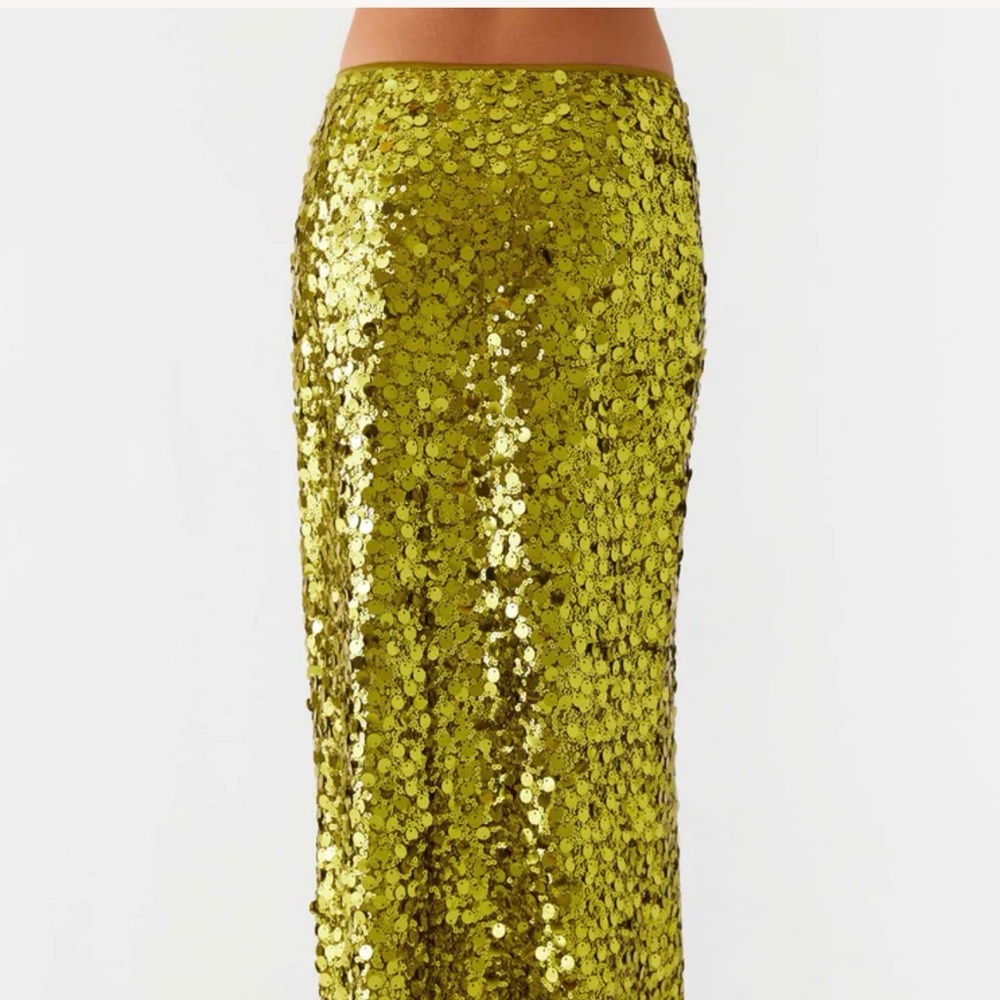 Peppermayo Perfect Places Low Rise Sequin Maxi Skirt and Ruffle Tank - Picture 3 of 7